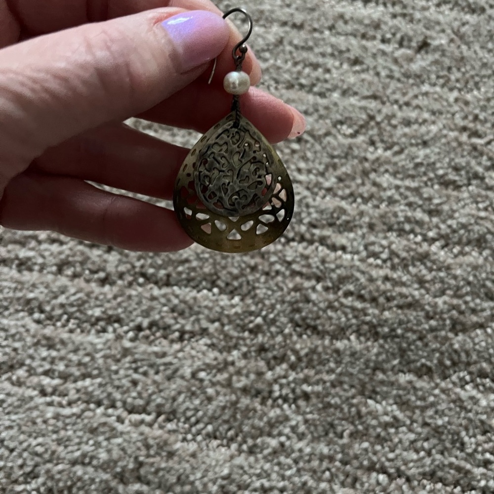 Silpada Gold Teardrop Earrings with Intricate Design - Picture 3 of 4